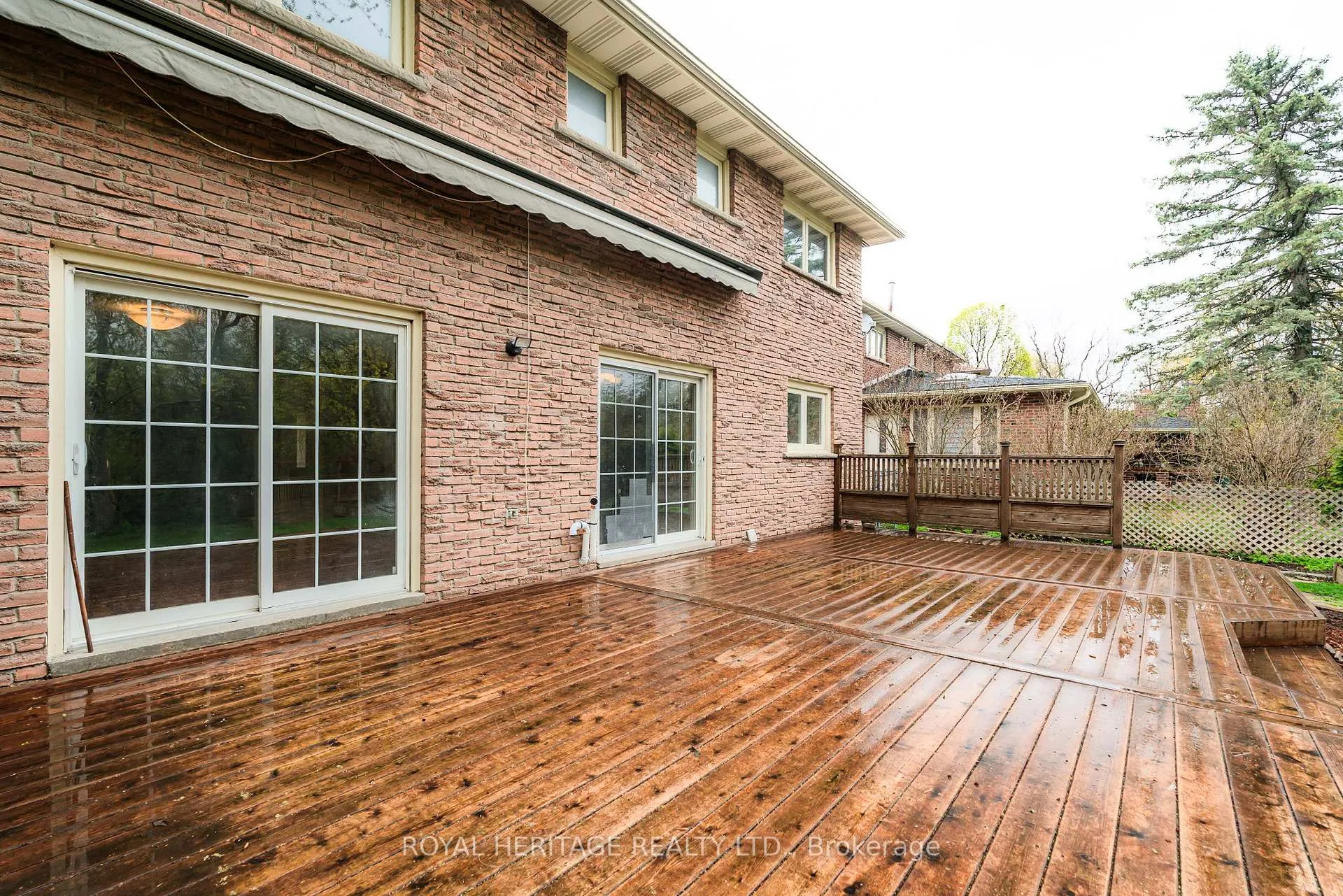 Photo 32 of 100 Squire Bakers Lane, Markham, Sherwood-Amberglen — HOMEH