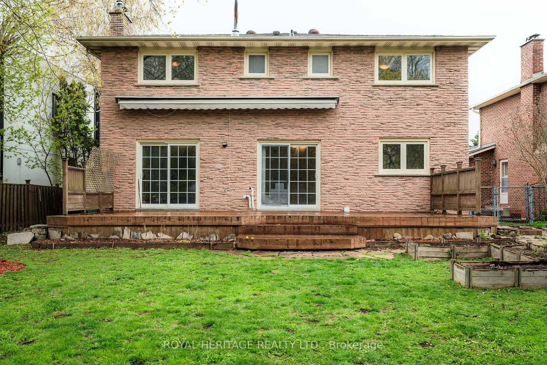 Photo 41 of 100 Squire Bakers Lane, Markham, Sherwood-Amberglen — HOMEH