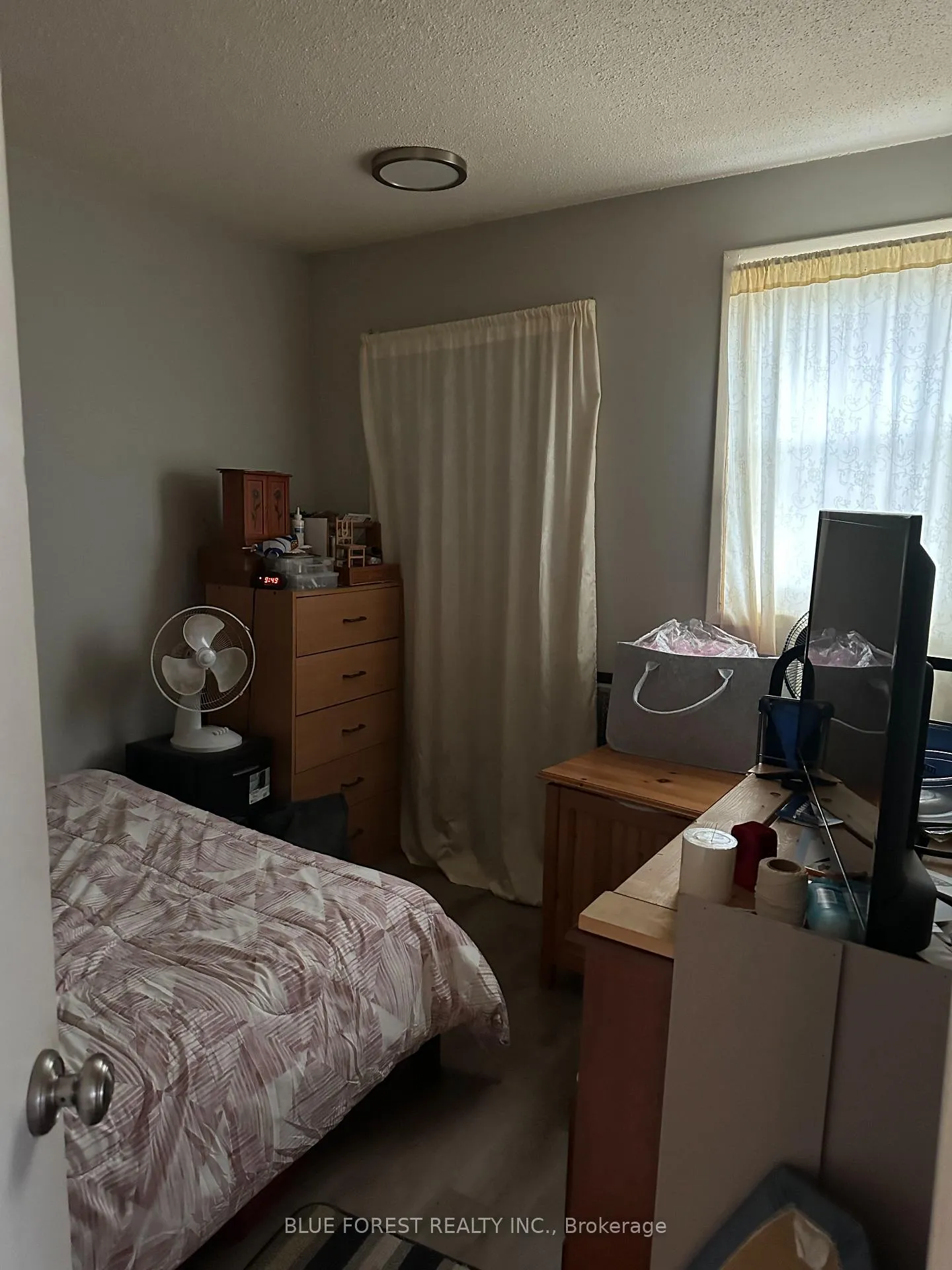 Photo 11 of 23 Barnes Street, St. Thomas — HOMEH