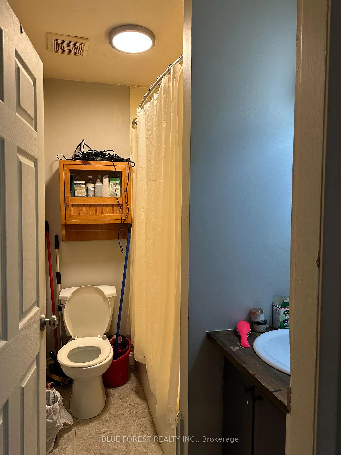 Photo 12 of 23 Barnes Street, St. Thomas — HOMEH