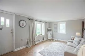 Photo 4 of 61 Bradley Street, St. Catharines, Burleigh Hill — HOMEH
