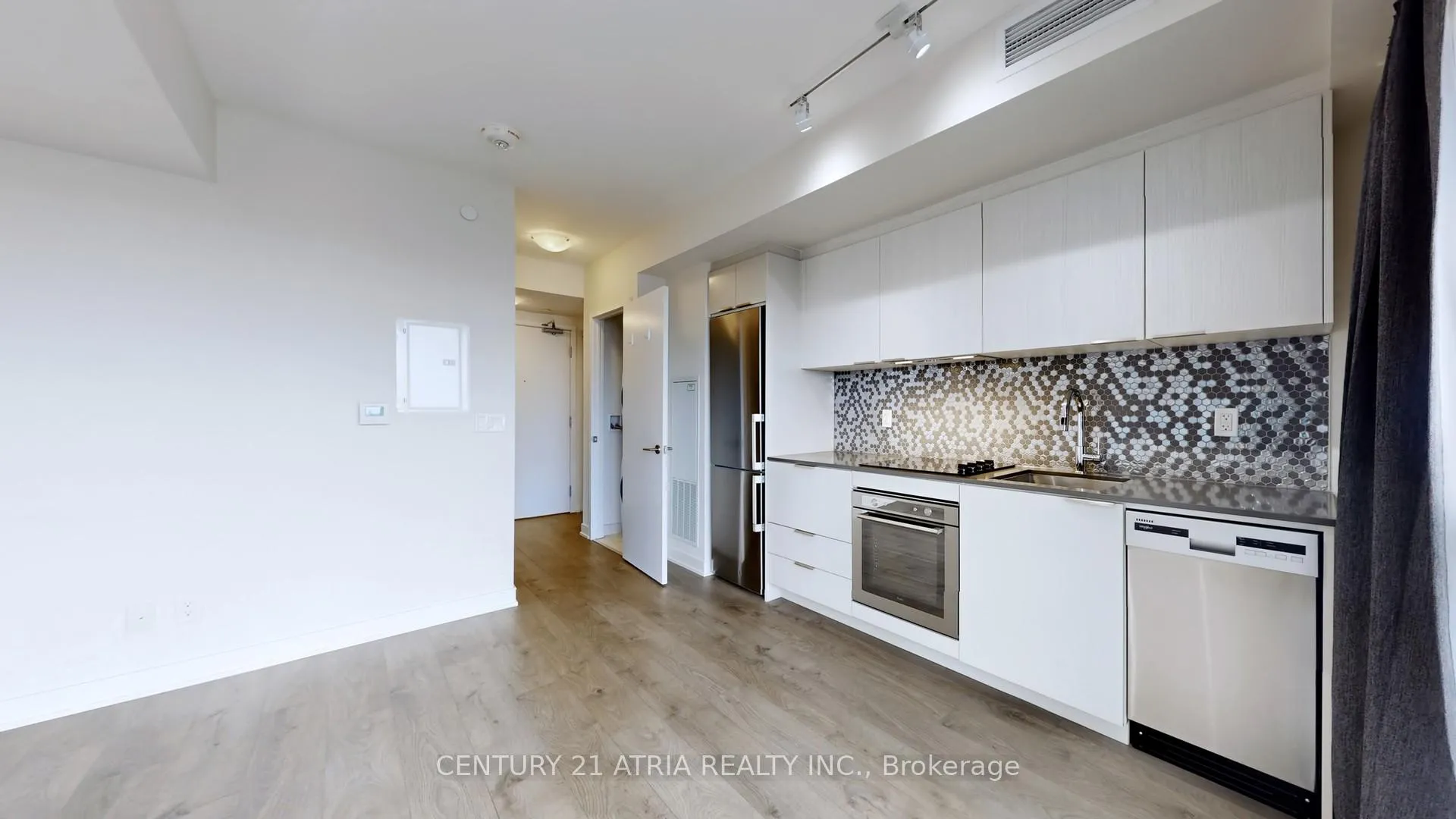 Photo 8 of Unit 1609, 2 Sonic Way, Toronto, Flemingdon Park — HOMEH