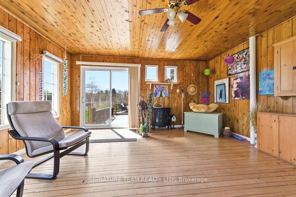 Photo 10 of 9390 60 Highway, North Algona Wilberforce, North Algona/Wilberforce Twp — HOMEH