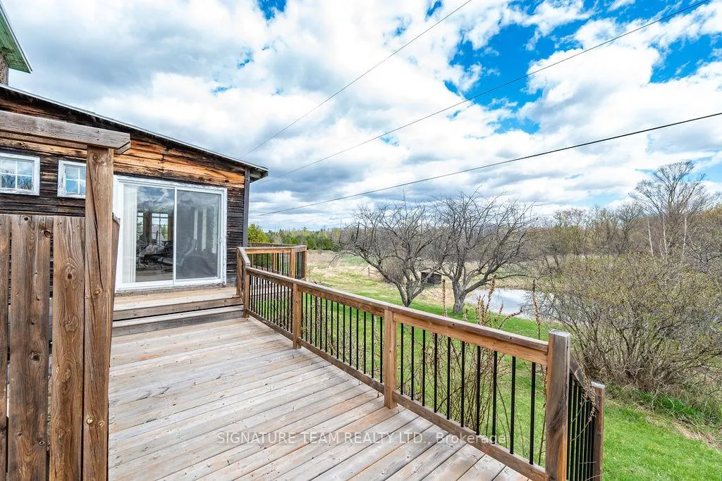 Photo 53 of 9390 60 Highway, North Algona Wilberforce, North Algona/Wilberforce Twp — HOMEH