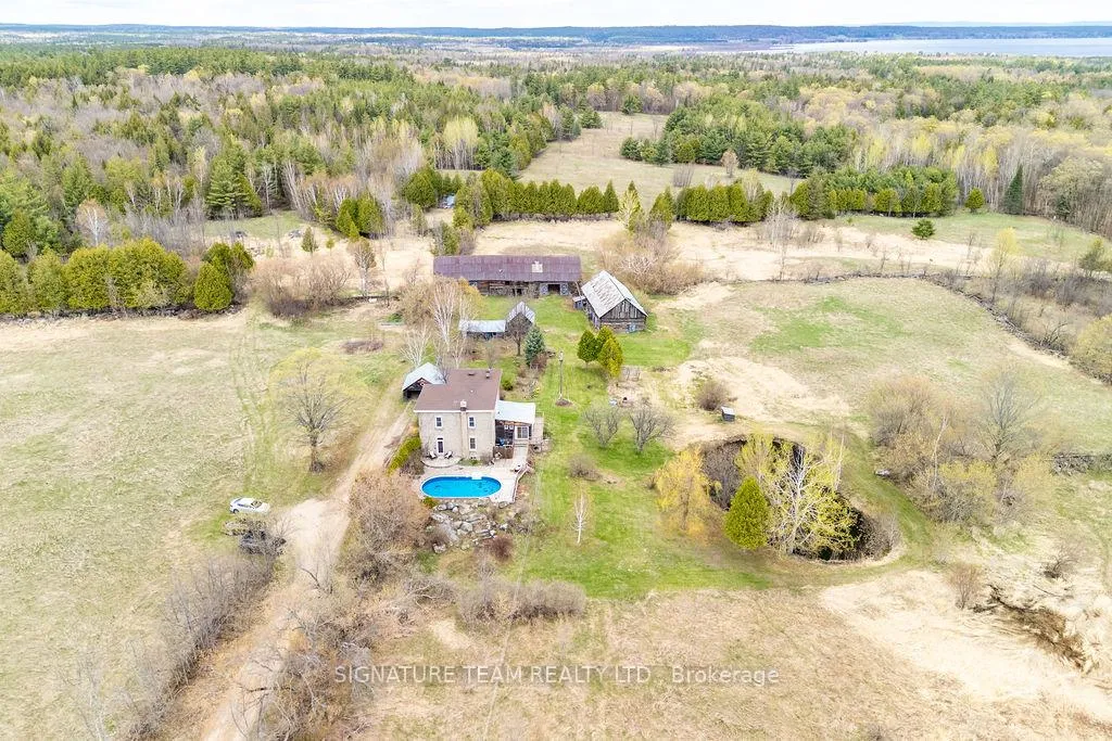 Photo 71 of 9390 60 Highway, North Algona Wilberforce, North Algona/Wilberforce Twp — HOMEH