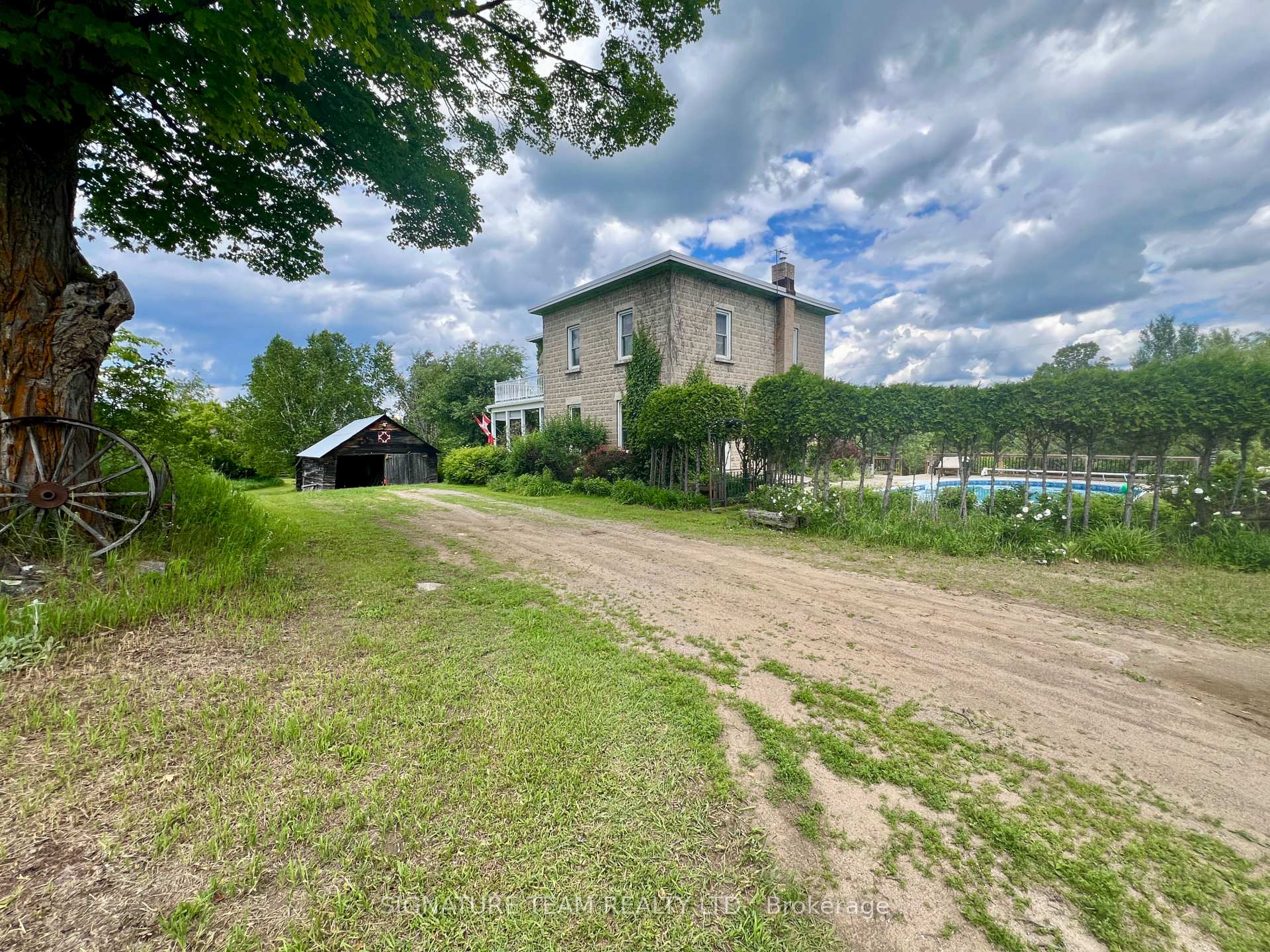 Photo 26 of 9390 60 Highway, North Algona Wilberforce, North Algona/Wilberforce Twp — HOMEH