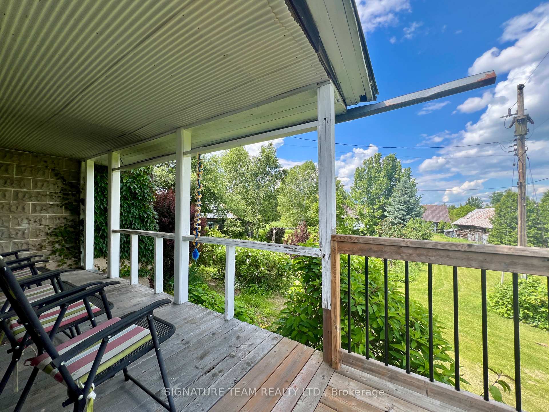 Photo 36 of 9390 60 Highway, North Algona Wilberforce, North Algona/Wilberforce Twp — HOMEH