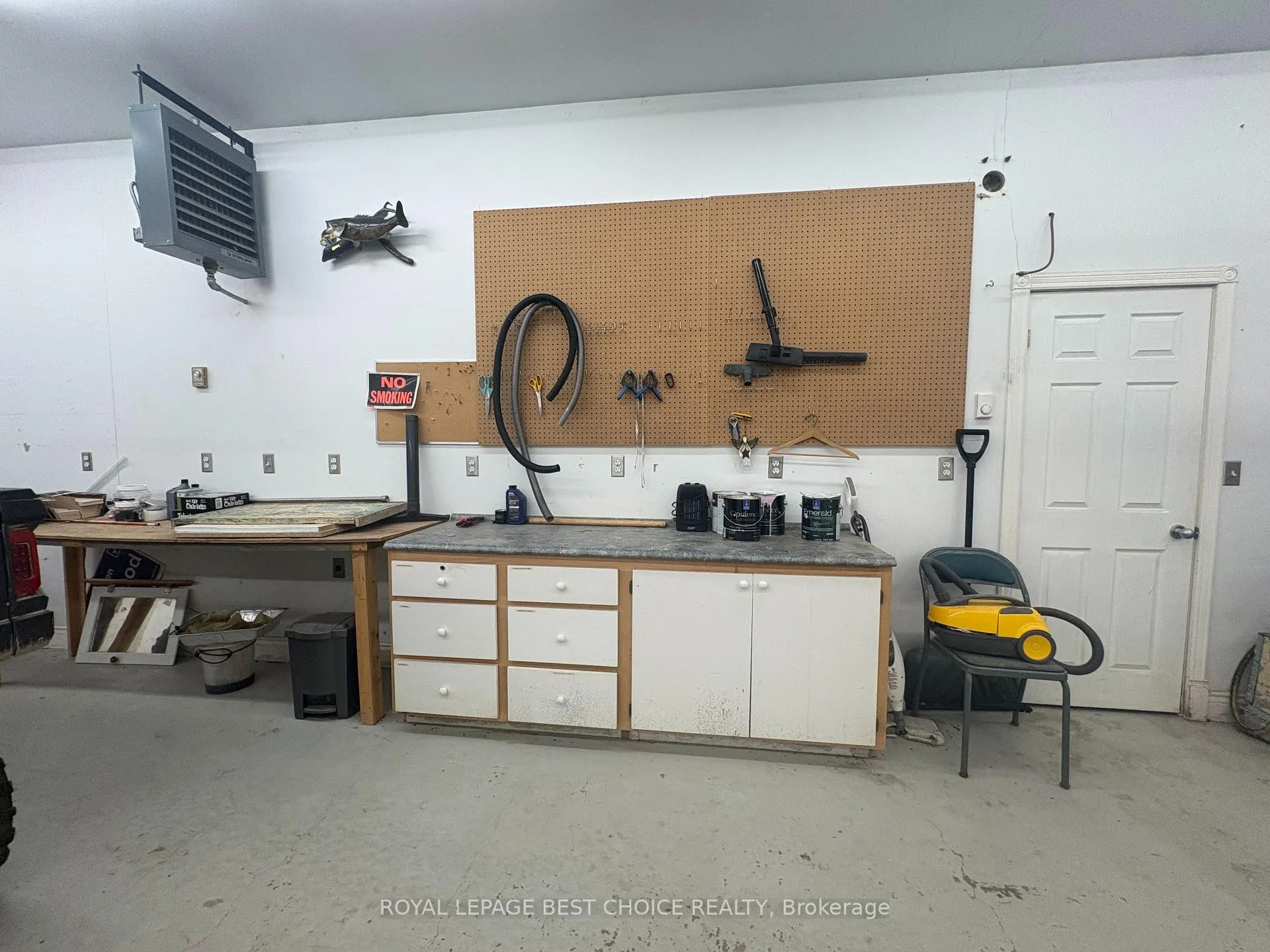 Photo 8 of 23 Ninth Avenue, Englehart — HOMEH
