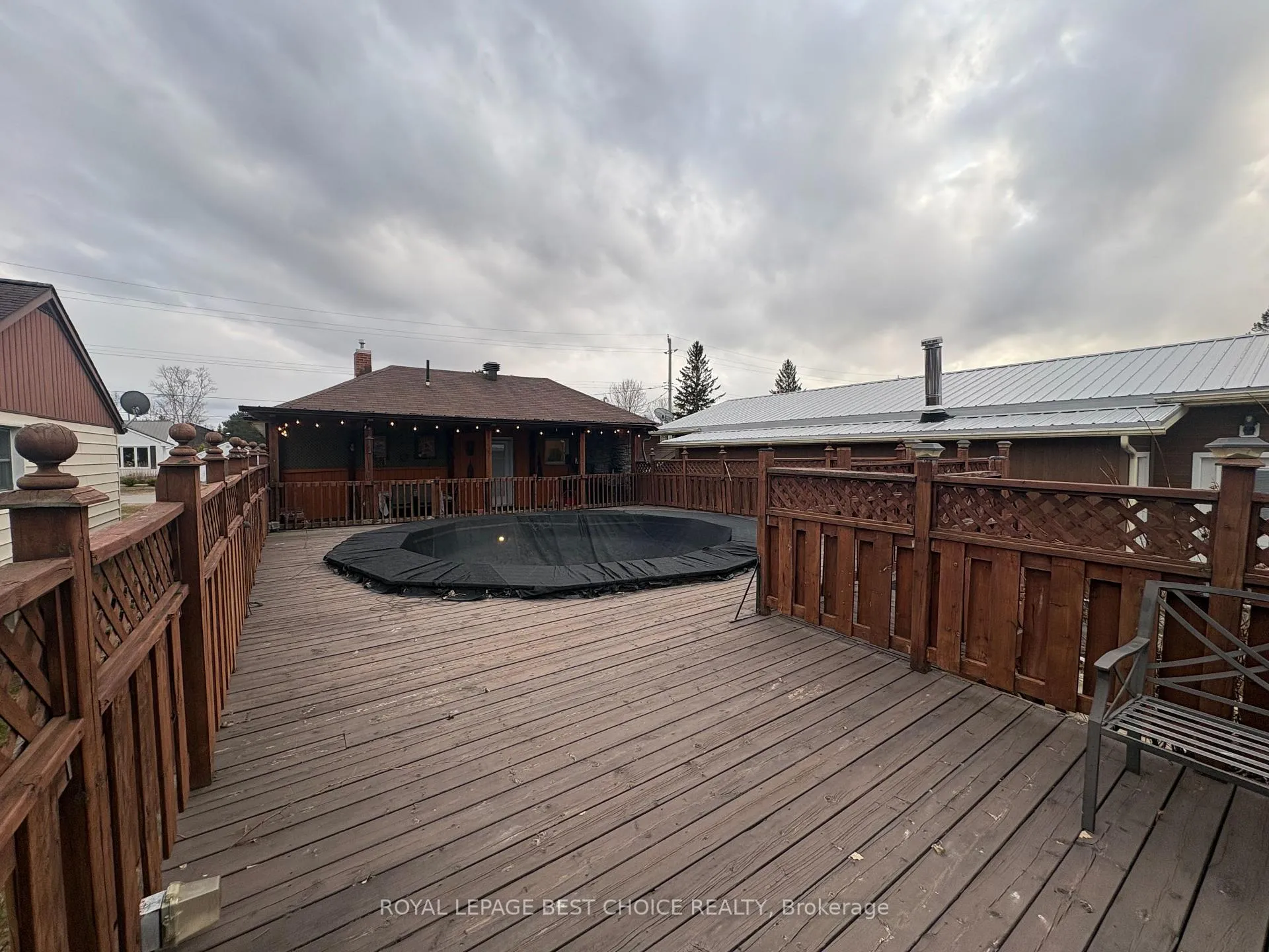 Photo 15 of 23 Ninth Avenue, Englehart — HOMEH