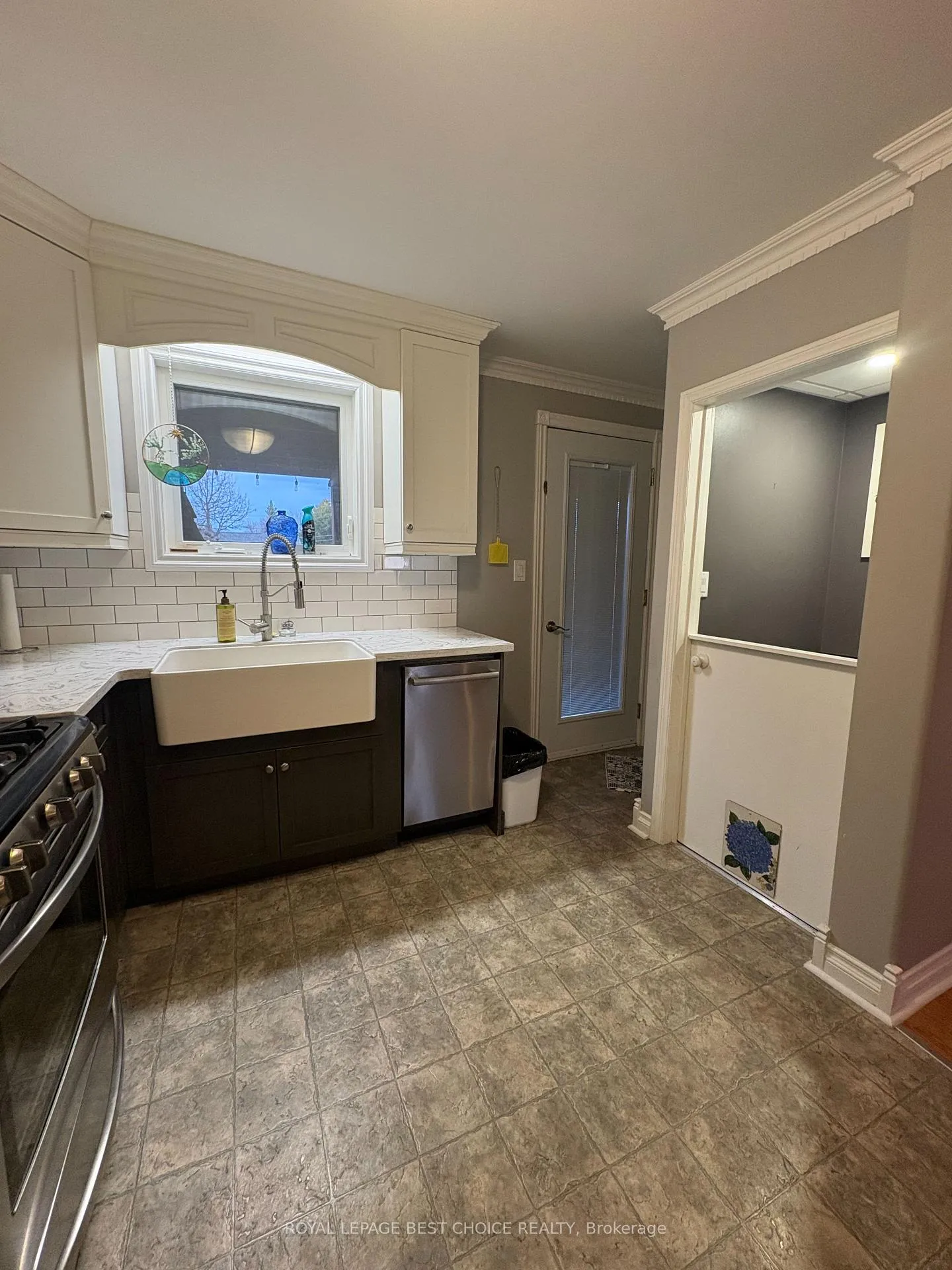 Photo 43 of 23 Ninth Avenue, Englehart — HOMEH