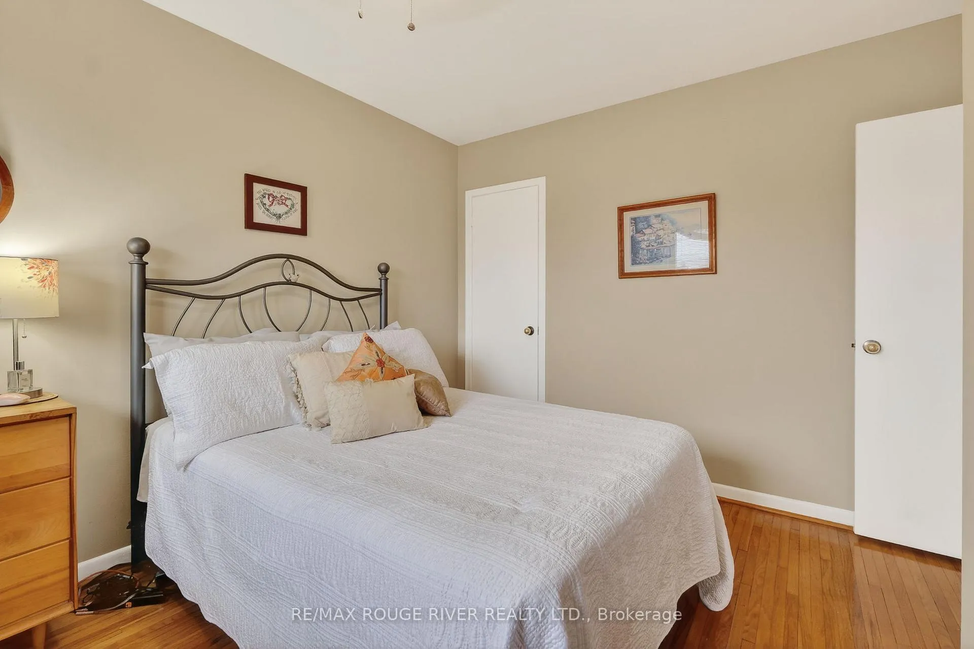 Photo 20 of 812 Bem Avenue, Pickering, Bay Ridges — HOMEH