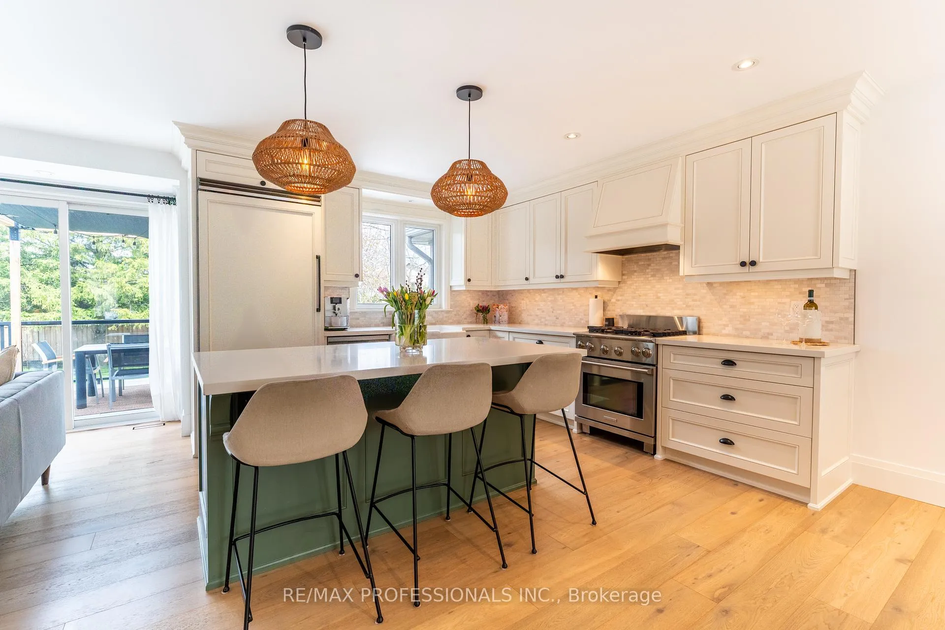 Photo 4 of 1326 Stanbury Road, Oakville, West — HOMEH