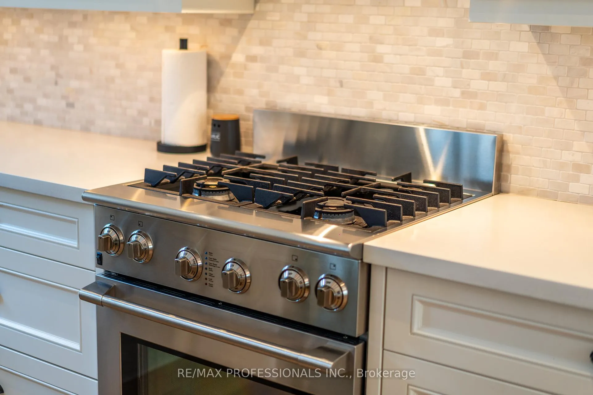 Photo 5 of 1326 Stanbury Road, Oakville, West — HOMEH