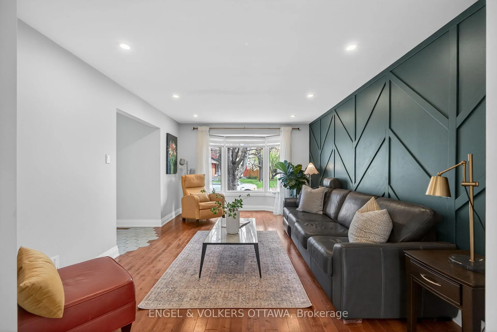 Photo 7 of 12 Mancil Drive, Ottawa, Barrhaven - Knollsbrook — HOMEH