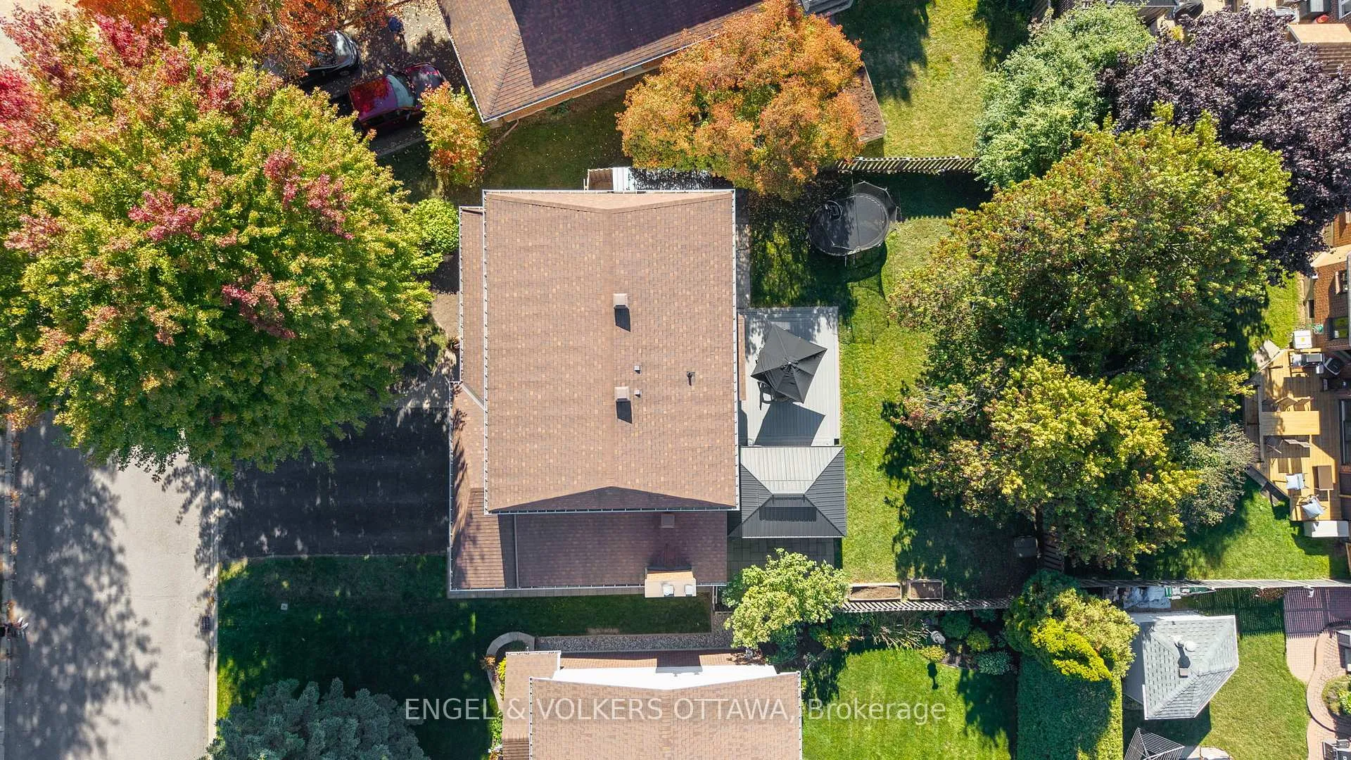 Photo 42 of 12 Mancil Drive, Ottawa, Barrhaven - Knollsbrook — HOMEH