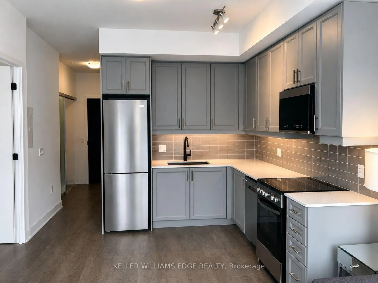 Photo 4 of Unit 836, 2343 Khalsa Gate, Oakville, Westmount — HOMEH