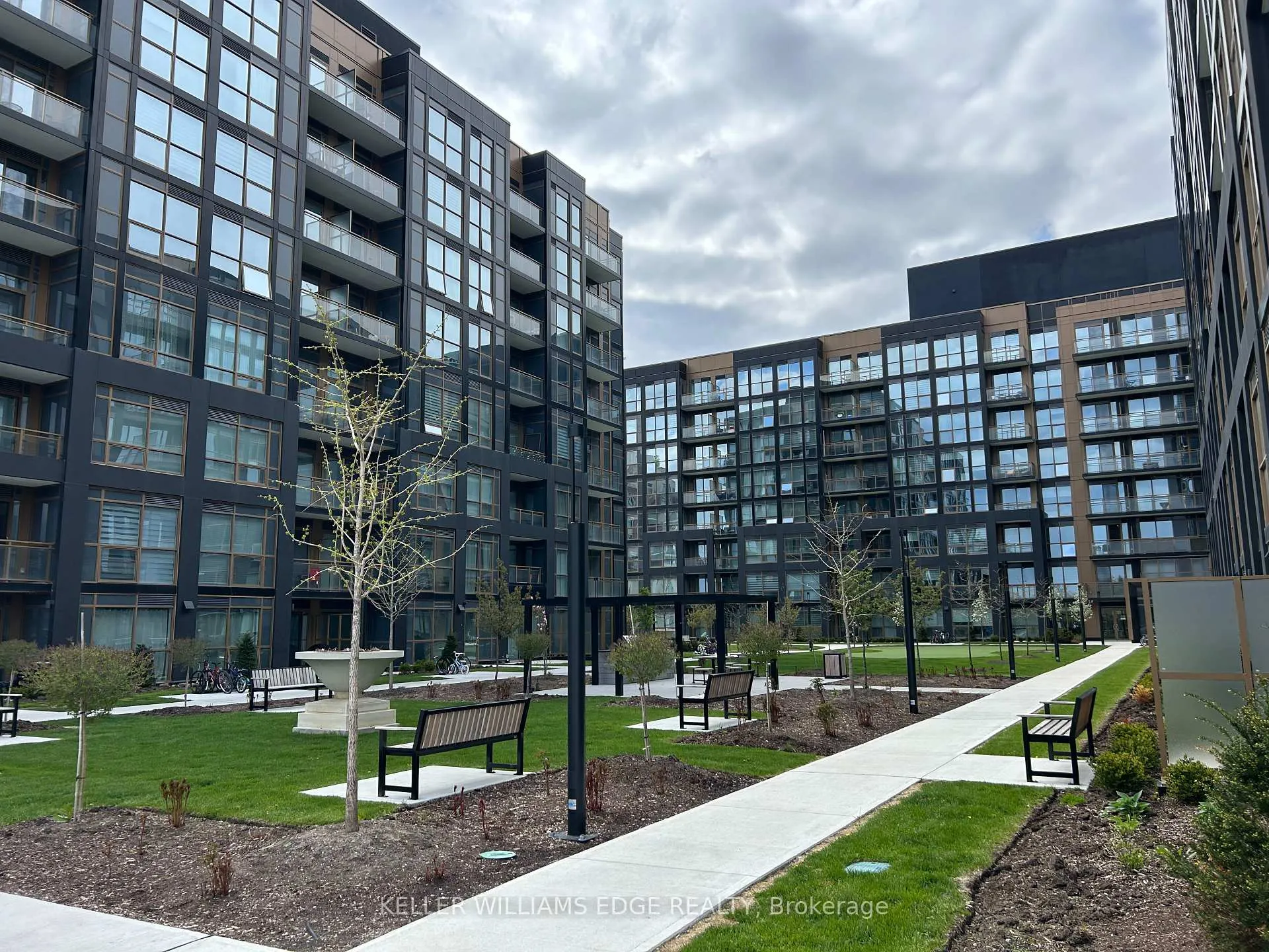Photo 20 of Unit 836, 2343 Khalsa Gate, Oakville, Westmount — HOMEH