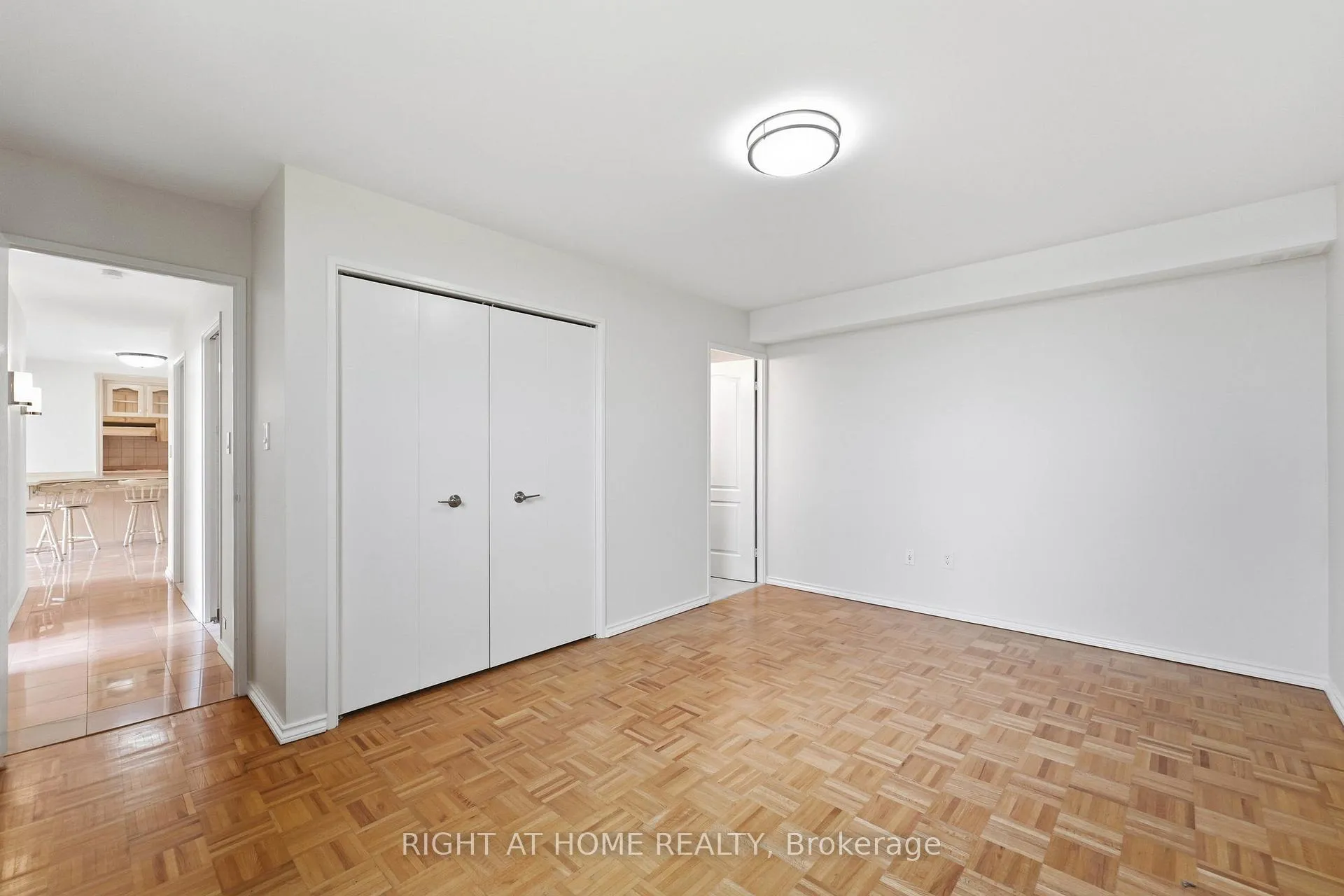 Photo 12 of Unit 2011, 240 Scarlett Road, Toronto, Rockcliffe-Smythe — HOMEH
