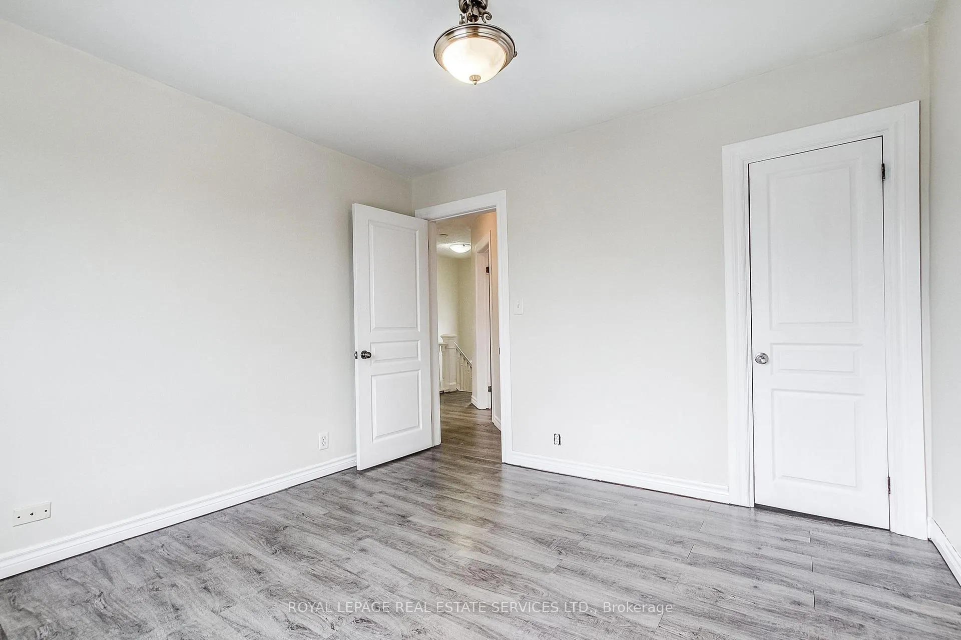 Photo 19 of 43 Rosemont Avenue, Hamilton, Stipley — HOMEH