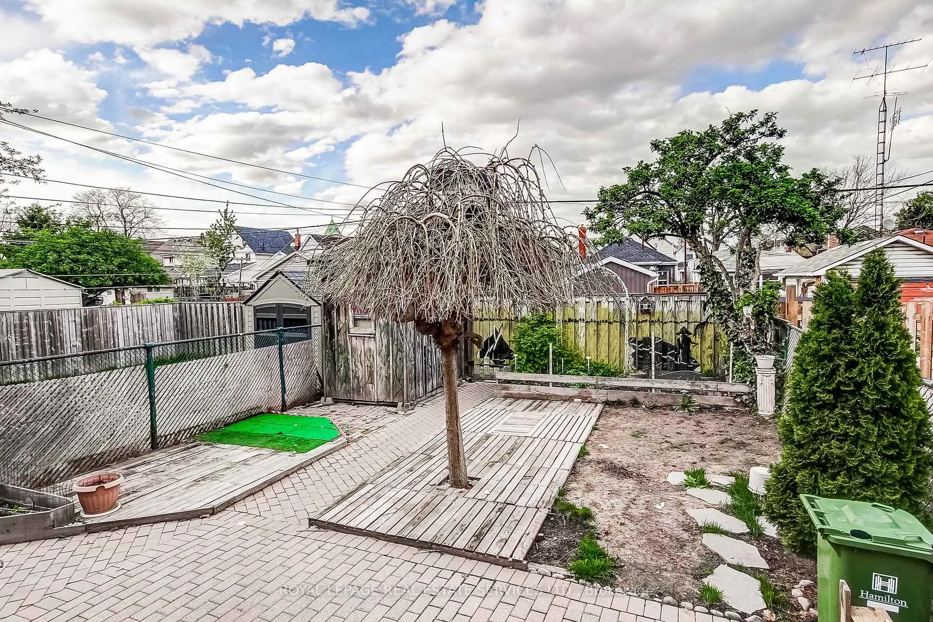 Photo 24 of 43 Rosemont Avenue, Hamilton, Stipley — HOMEH