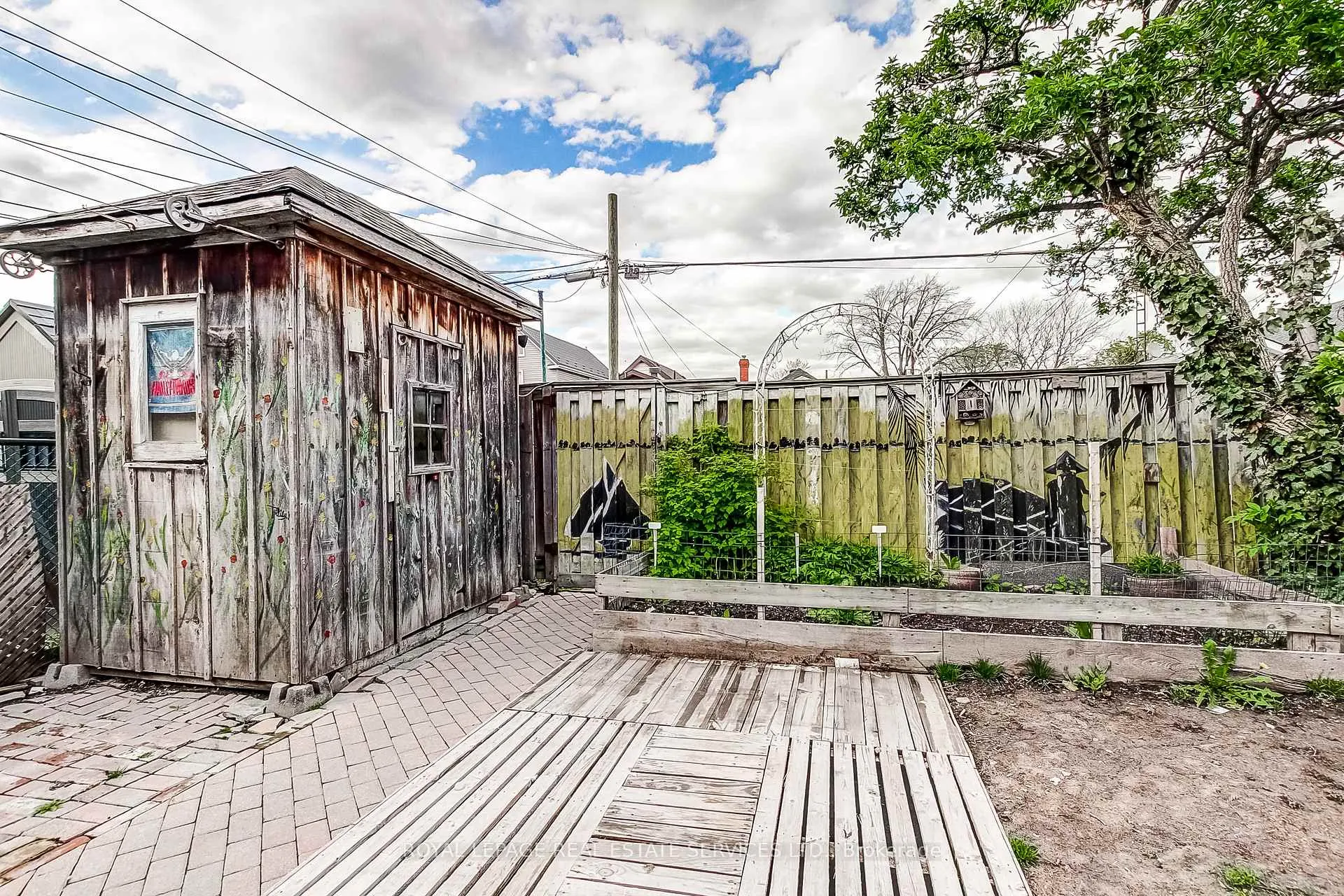 Photo 26 of 43 Rosemont Avenue, Hamilton, Stipley — HOMEH