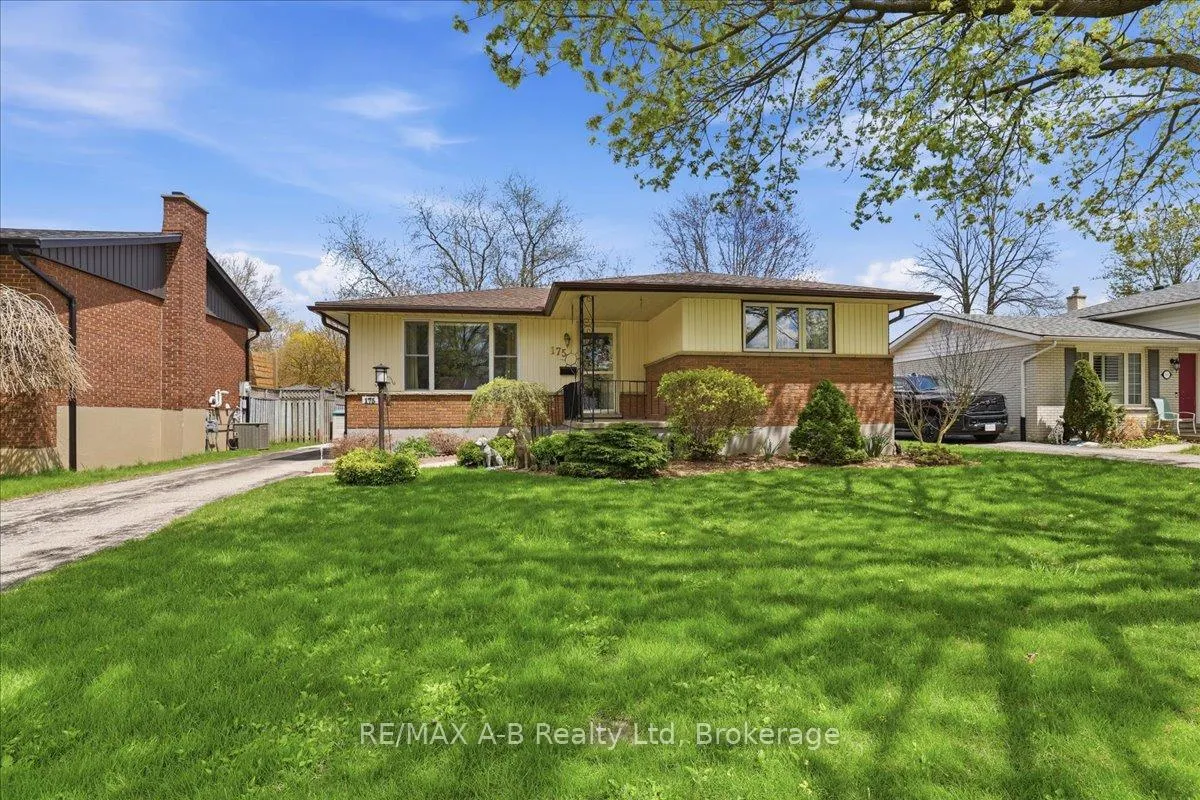 Photo 2 of 175 Mowat Street, Stratford — HOMEH
