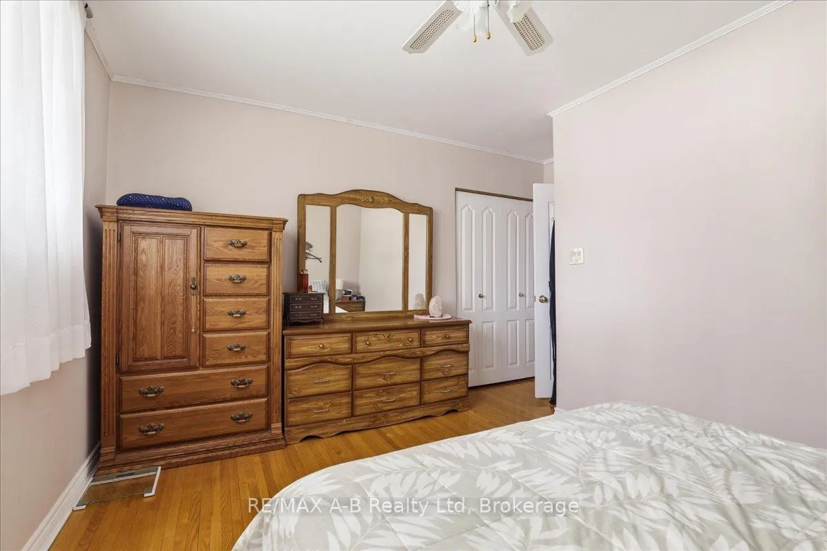Photo 19 of 175 Mowat Street, Stratford — HOMEH