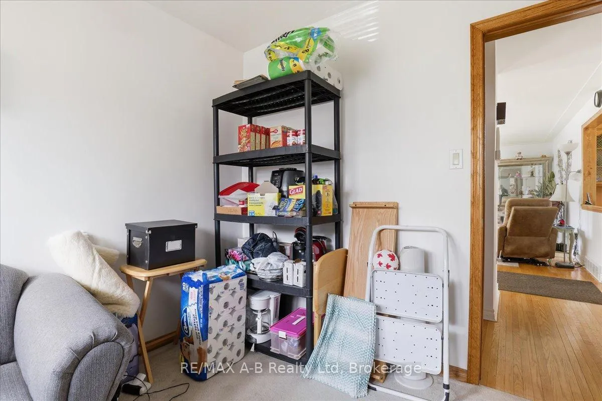 Photo 23 of 175 Mowat Street, Stratford — HOMEH
