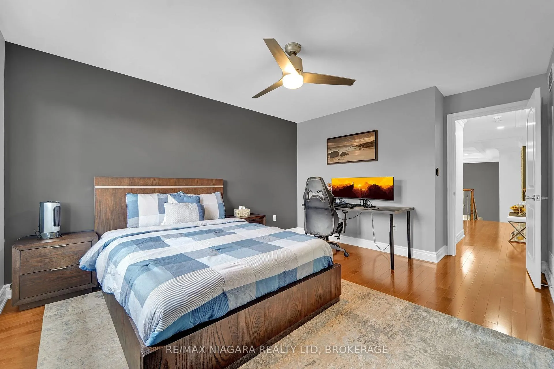 Photo 26 of 8018 Cathedral Drive, Niagara Falls, Mt. Carmel — HOMEH