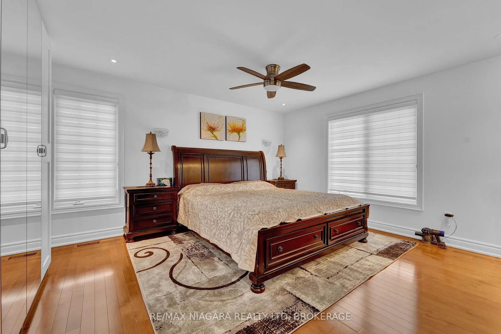 Photo 31 of 8018 Cathedral Drive, Niagara Falls, Mt. Carmel — HOMEH