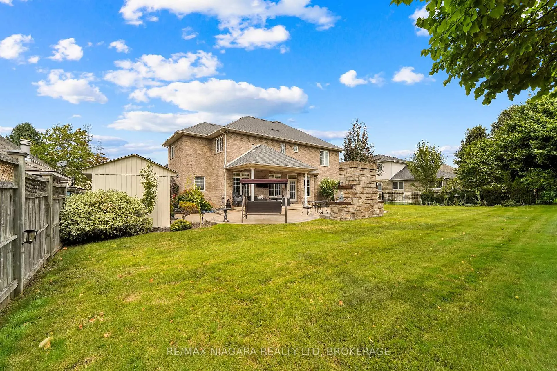 Photo 47 of 8018 Cathedral Drive, Niagara Falls, Mt. Carmel — HOMEH