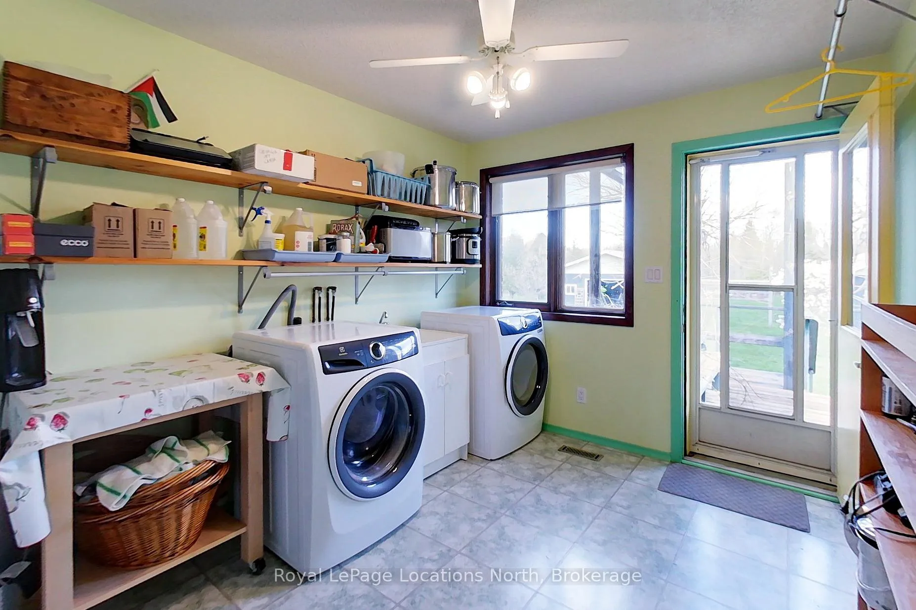 Photo 11 of 355 Union Street, Meaford — HOMEH
