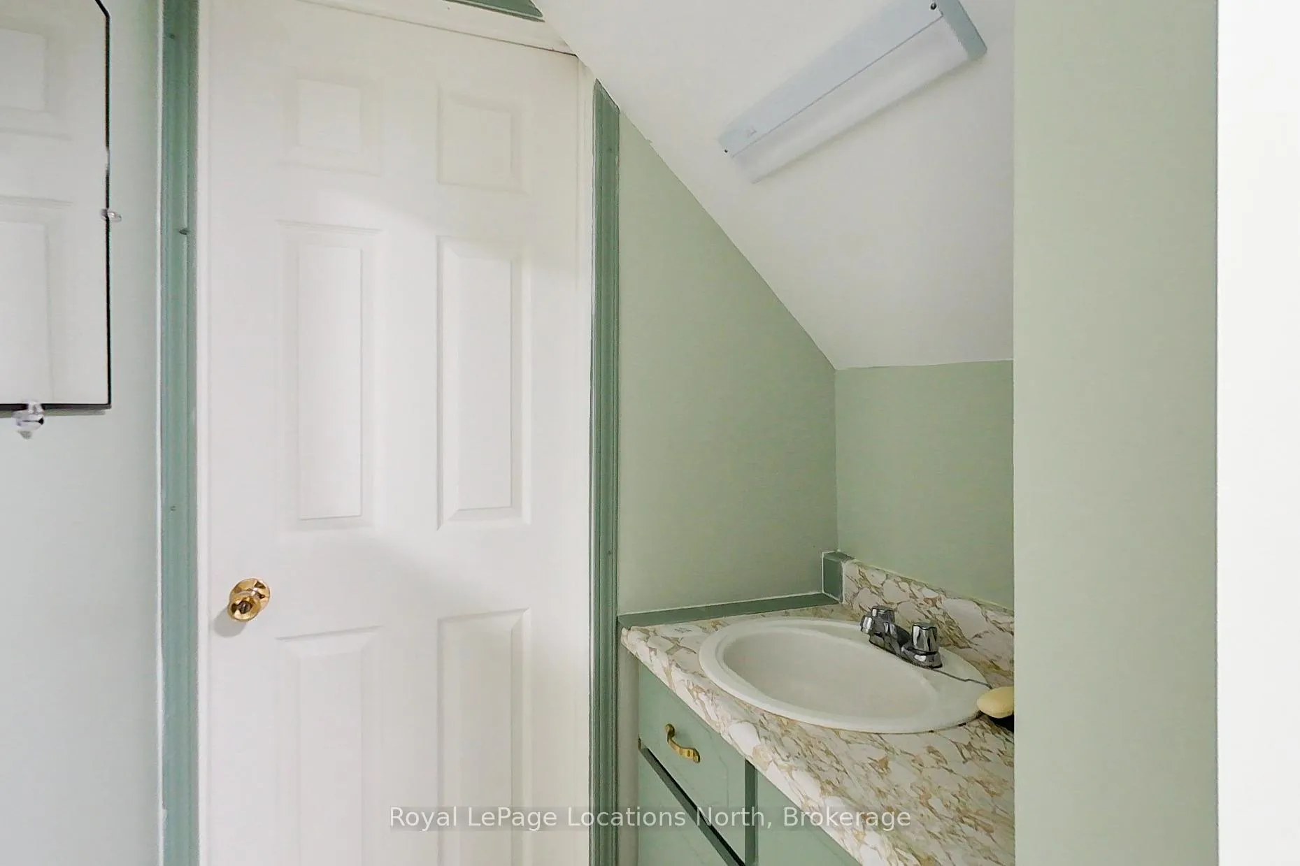 Photo 34 of 355 Union Street, Meaford — HOMEH