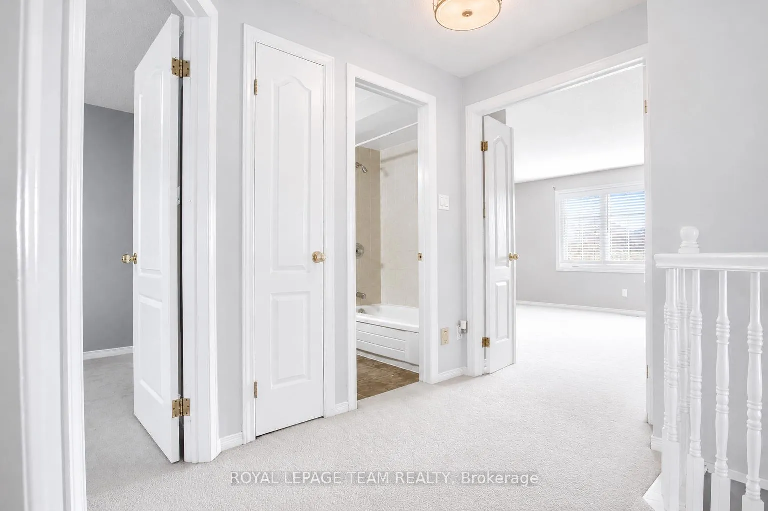 Photo 9 of 1949 Heatherwood Drive, Ottawa, Chapel Hill South - Orleans Village — HOMEH
