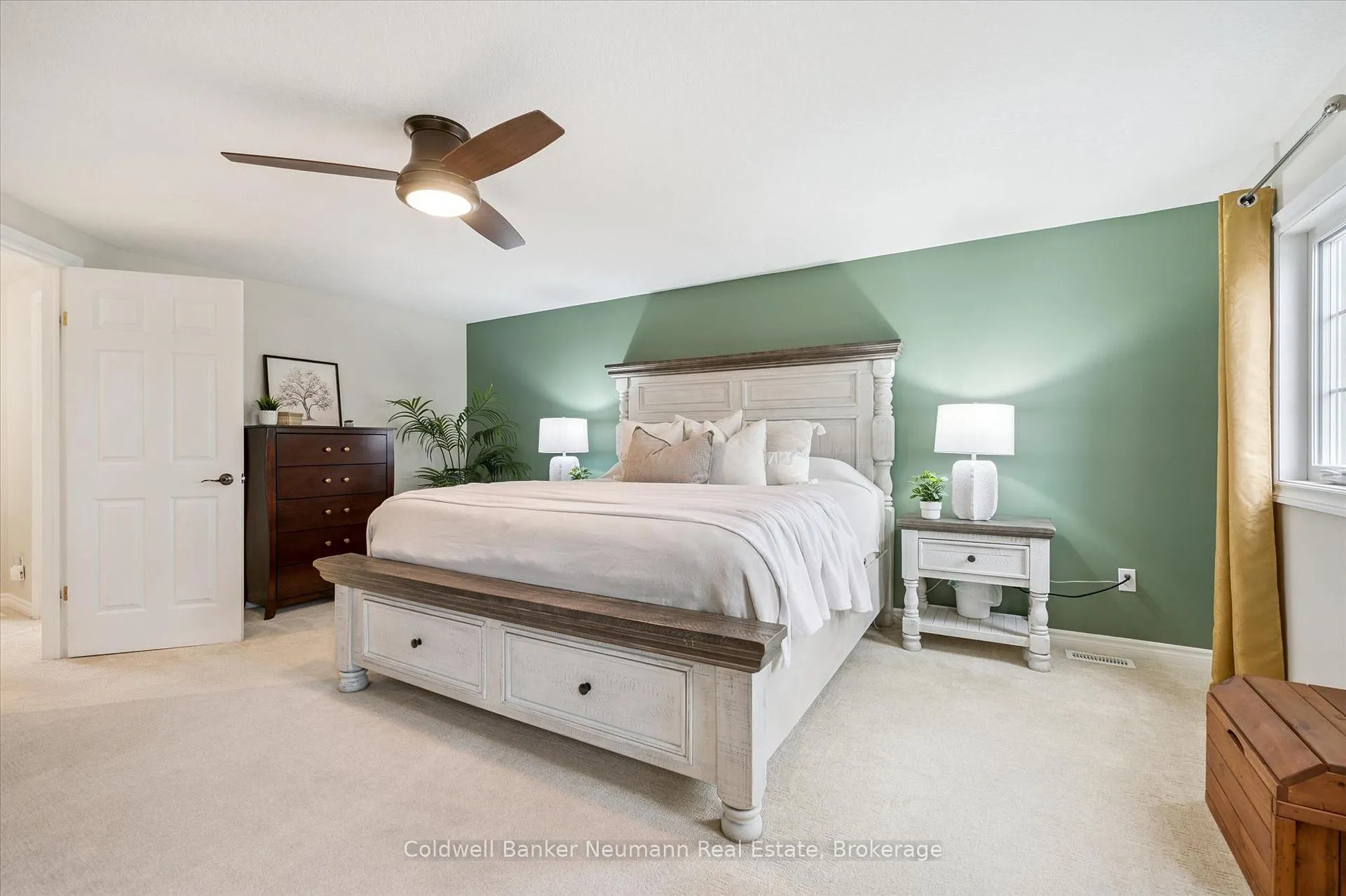 Photo 9 of 47 Gibbons Drive, Centre Wellington, Fergus — HOMEH