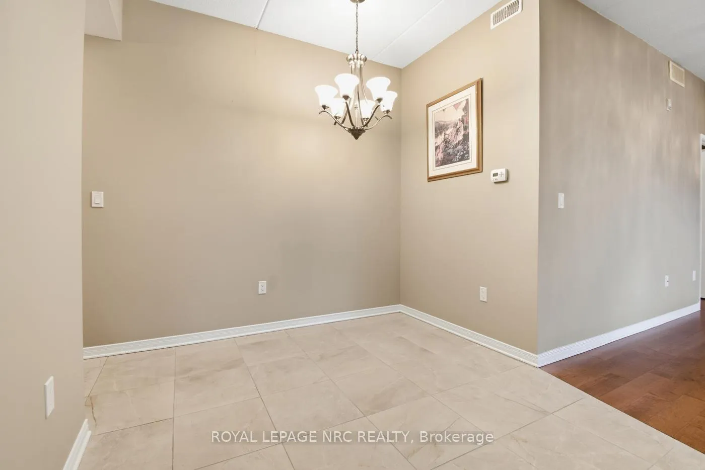 Photo 5 of Unit 203, 16 Sullivan Avenue, Thorold, Thorold Downtown — HOMEH