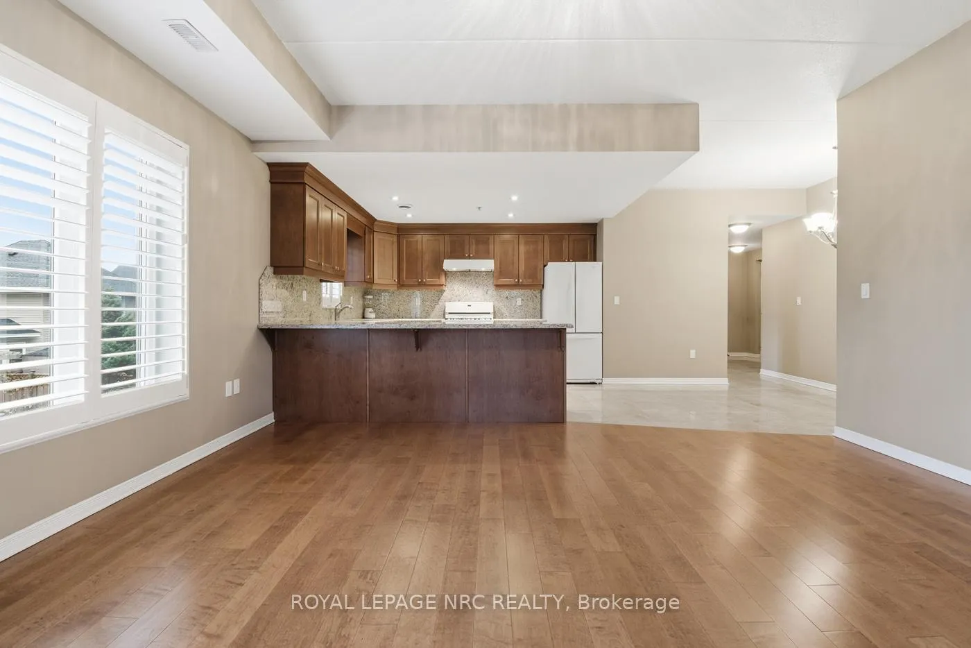 Photo 12 of Unit 203, 16 Sullivan Avenue, Thorold, Thorold Downtown — HOMEH