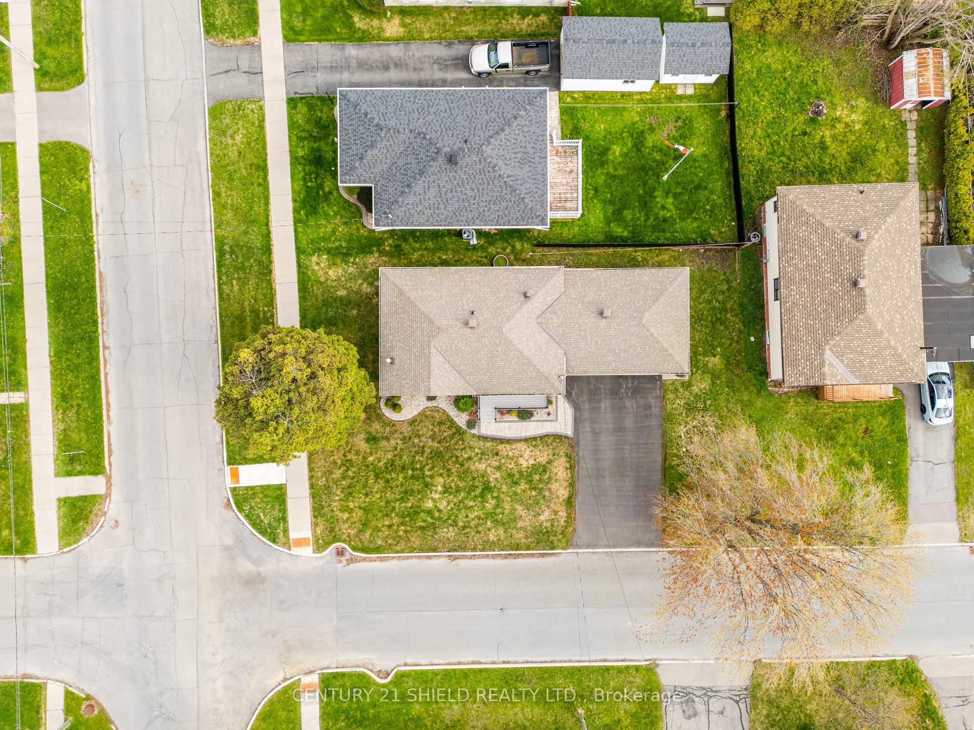 Photo 20 of 100 14th Street W, Cornwall — HOMEH