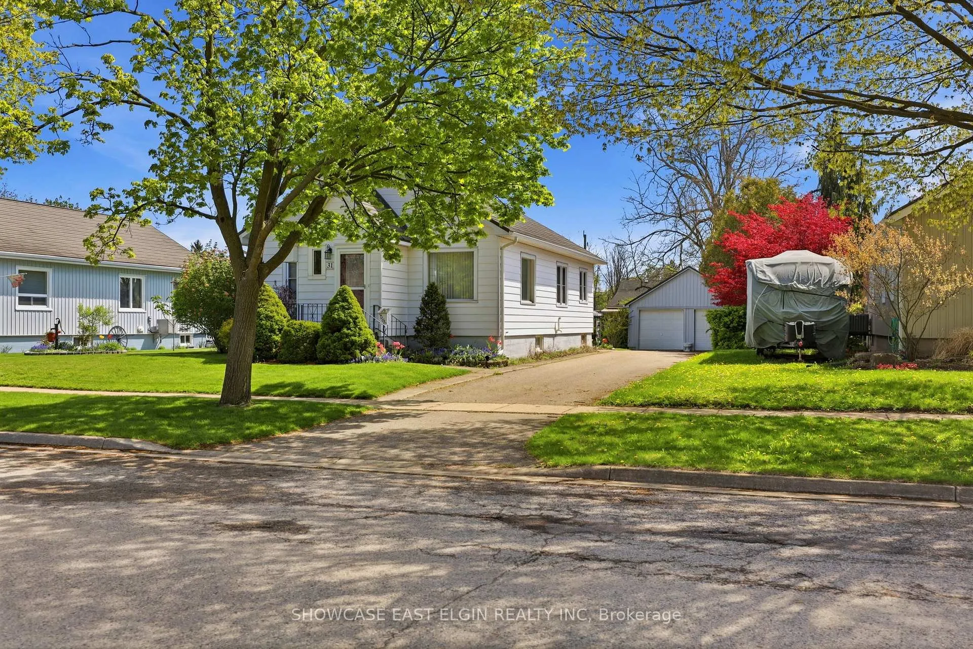 Photo 2 of 31 Park Street, Aylmer — HOMEH