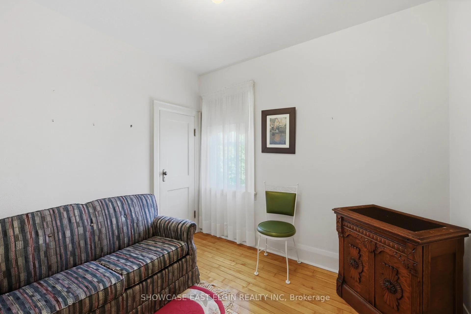 Photo 15 of 31 Park Street, Aylmer — HOMEH