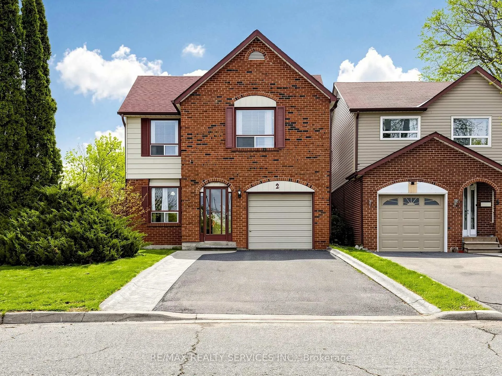 Photo 1 of 2 Bryant Court, Brampton, Brampton West — HOMEH