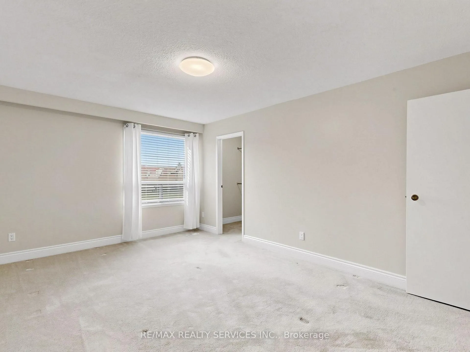 Photo 27 of 2 Bryant Court, Brampton, Brampton West — HOMEH