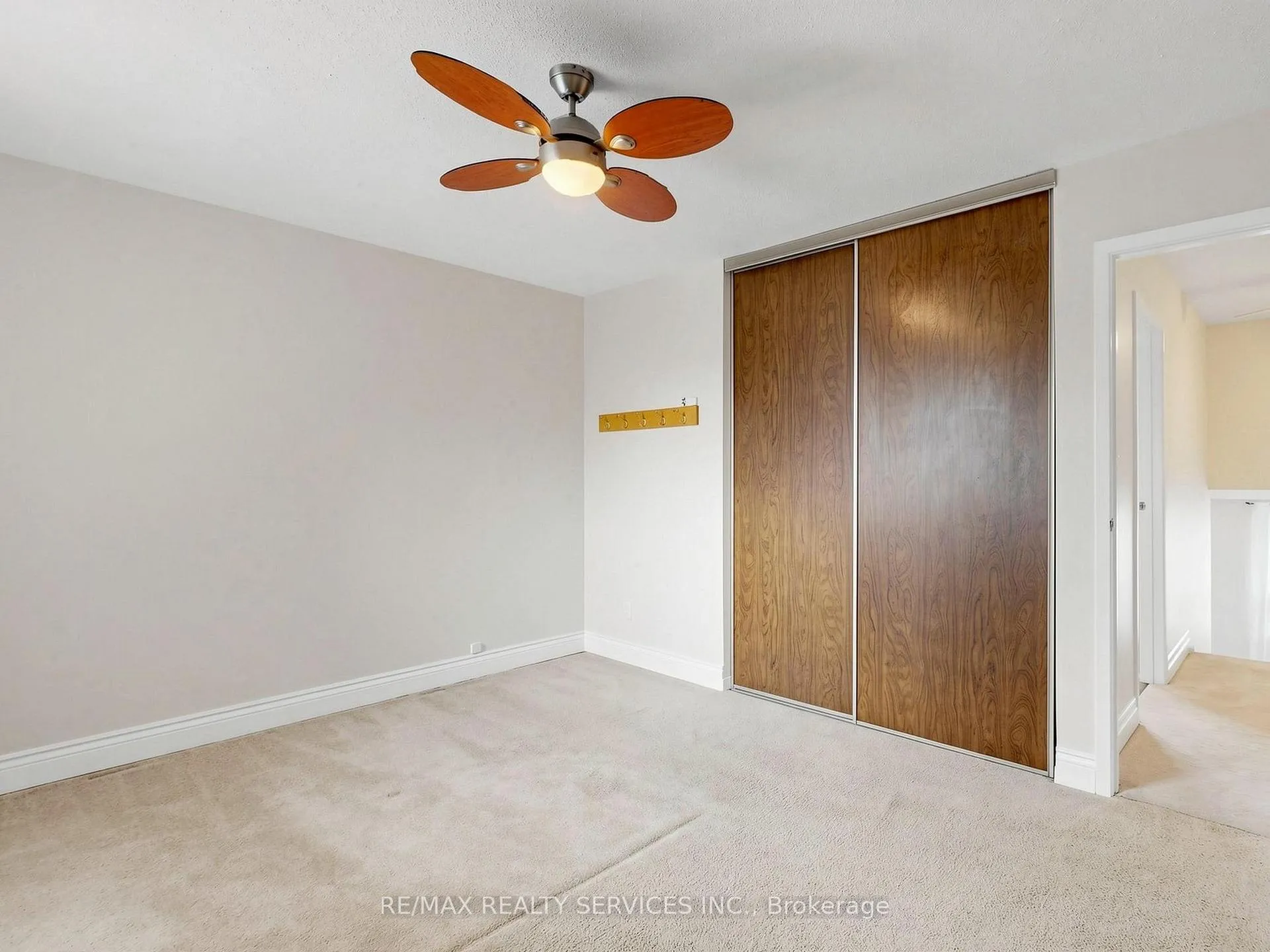Photo 36 of 2 Bryant Court, Brampton, Brampton West — HOMEH