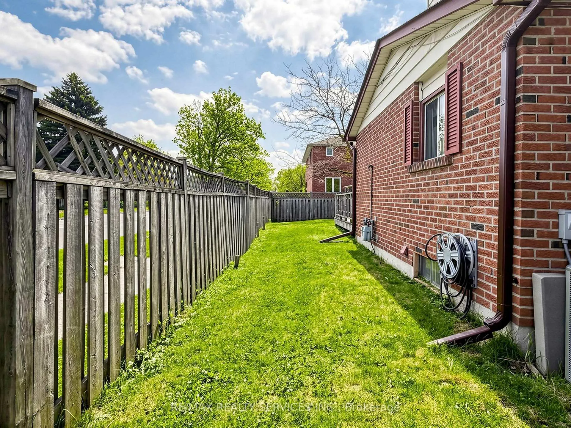 Photo 46 of 2 Bryant Court, Brampton, Brampton West — HOMEH