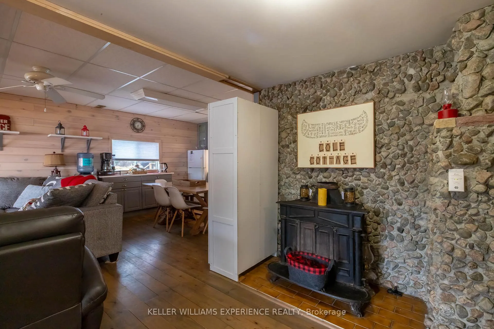 Photo 7 of 477 C Star Lake Road, Seguin — HOMEH