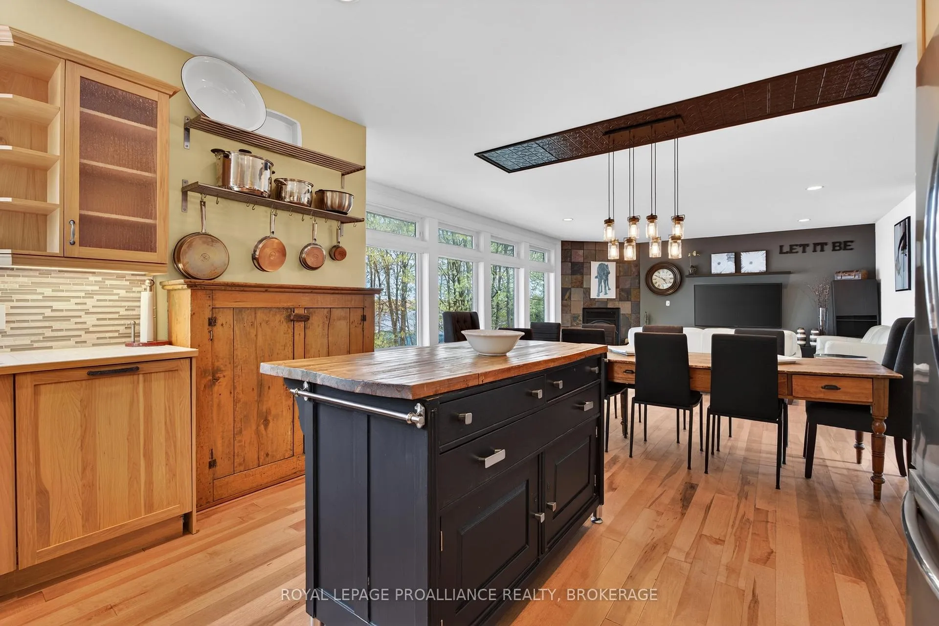 Photo 13 of 4194C Hiawatha Lane, Frontenac, Frontenac South — HOMEH