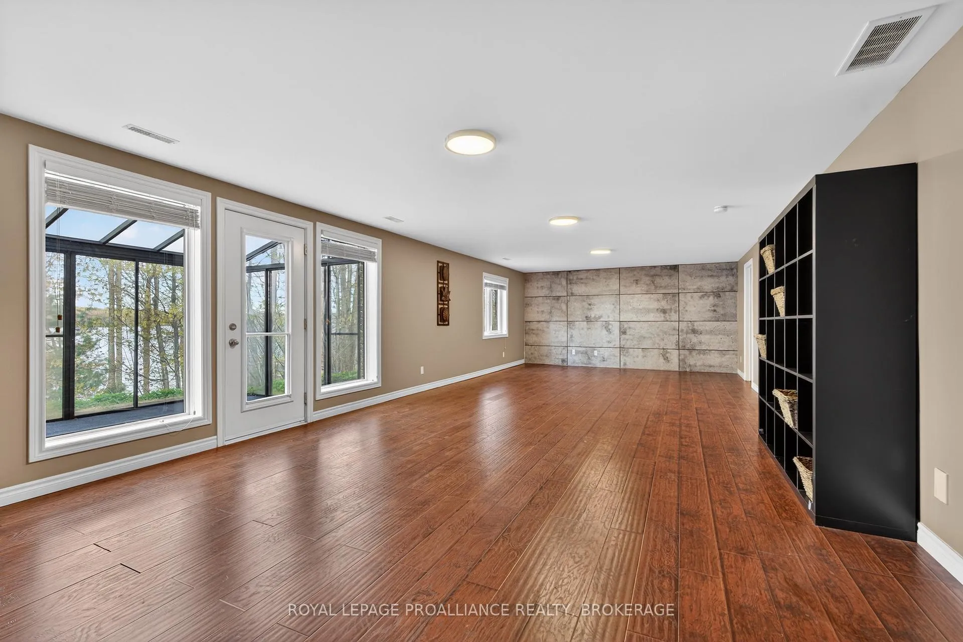 Photo 20 of 4194C Hiawatha Lane, Frontenac, Frontenac South — HOMEH
