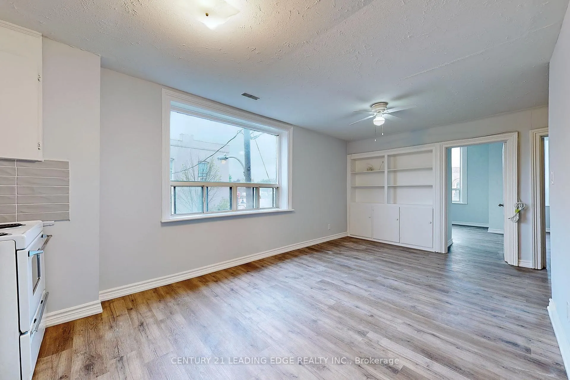 Photo 10 of Unit 1, 18 Brock Street W, Uxbridge — HOMEH