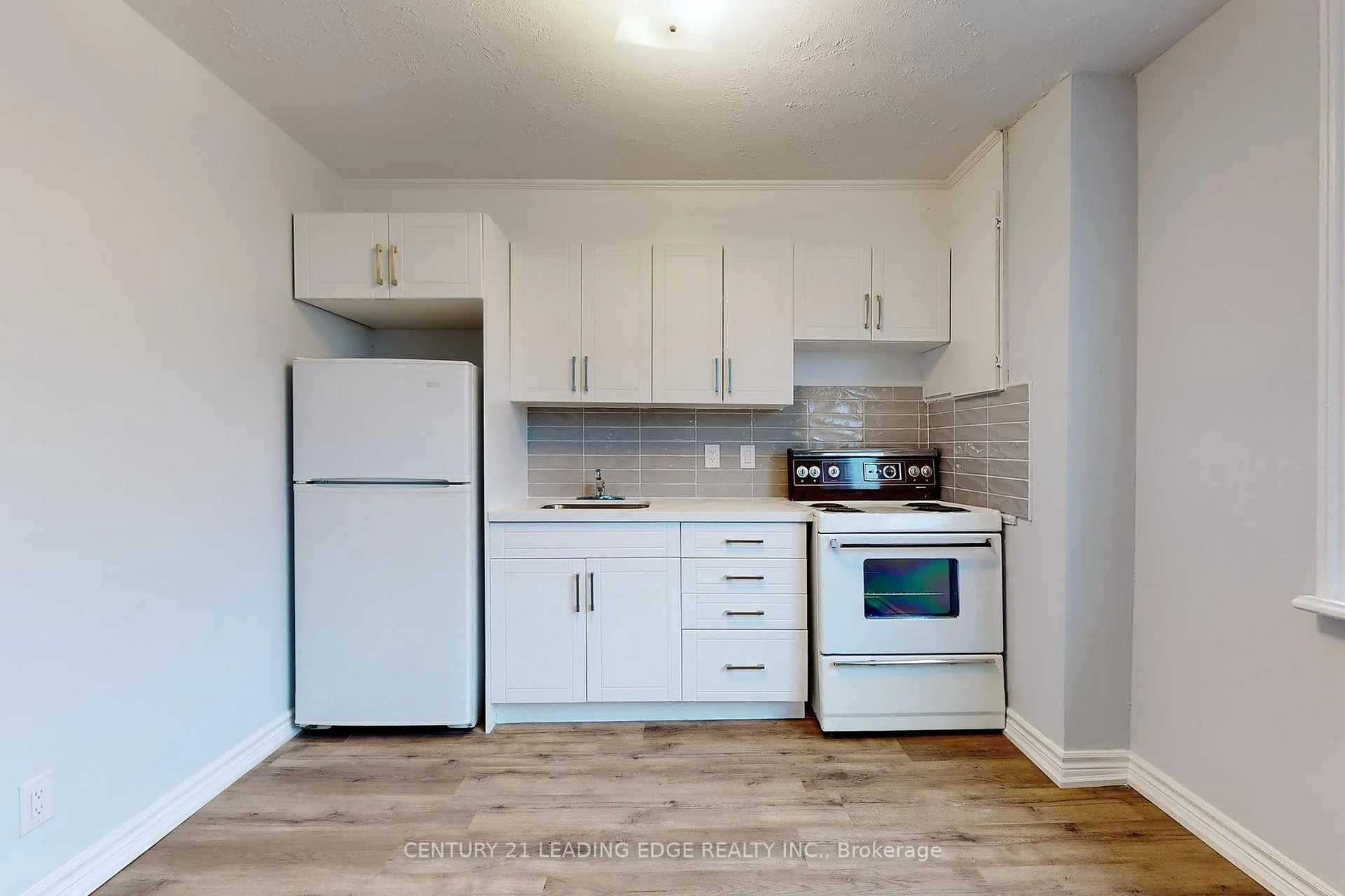Photo 13 of Unit 1, 18 Brock Street W, Uxbridge — HOMEH