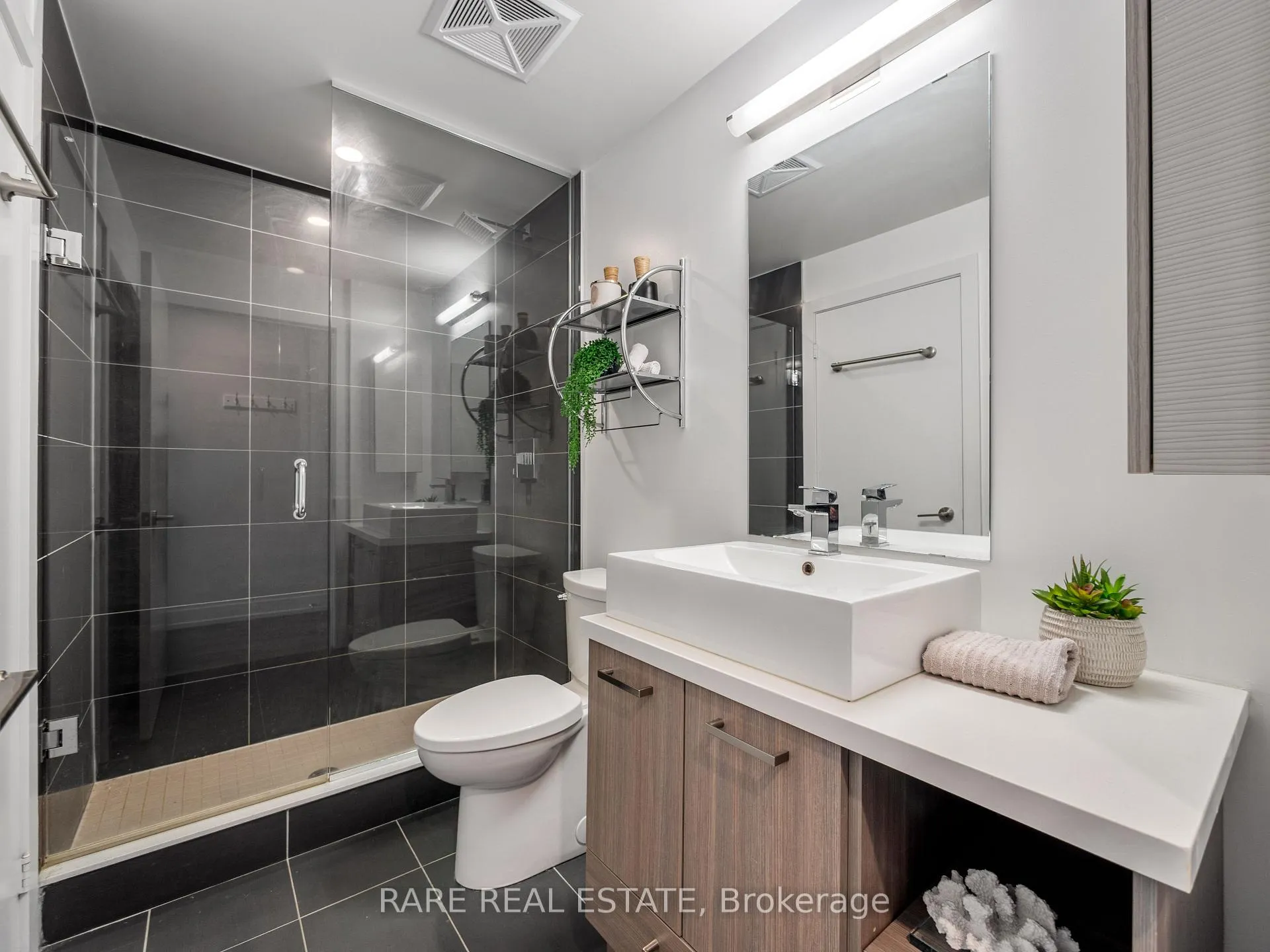 Photo 14 of Unit 409, 170 Chiltern Hill Road, Toronto, Humewood-Cedarvale — HOMEH